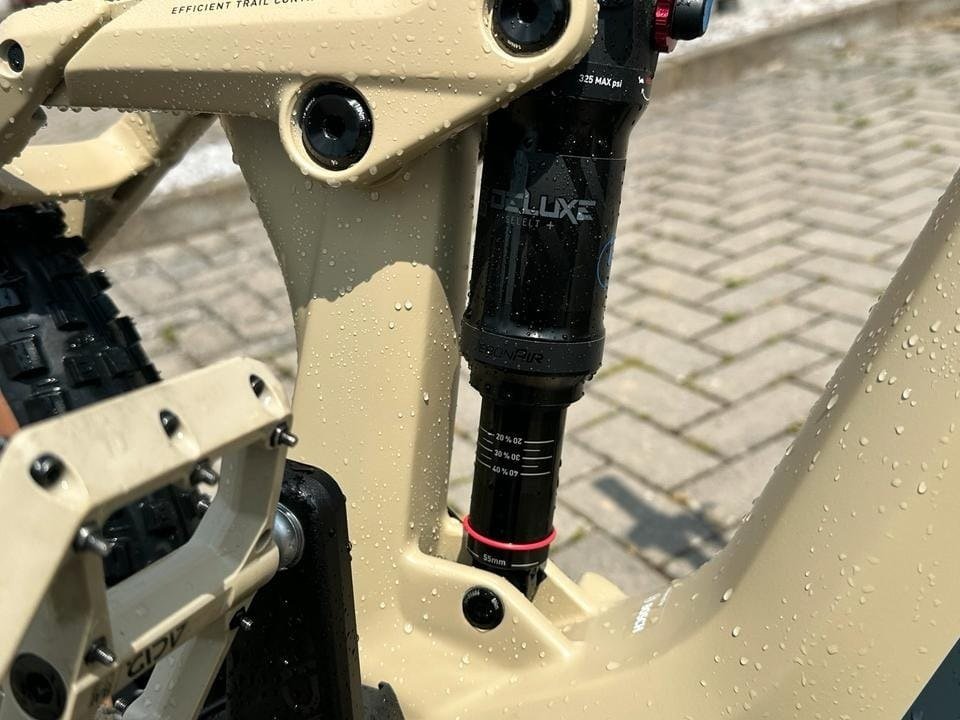 Cube Stereo Hybrid 140 Race 625 – Desertstorm/Sand